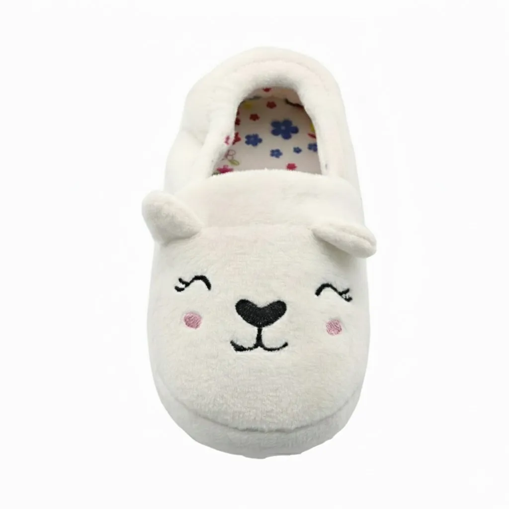 Cute Bear Plush Slippers for Girls – Front View Cute bear plush slippers for girls with soft lining for wholesale