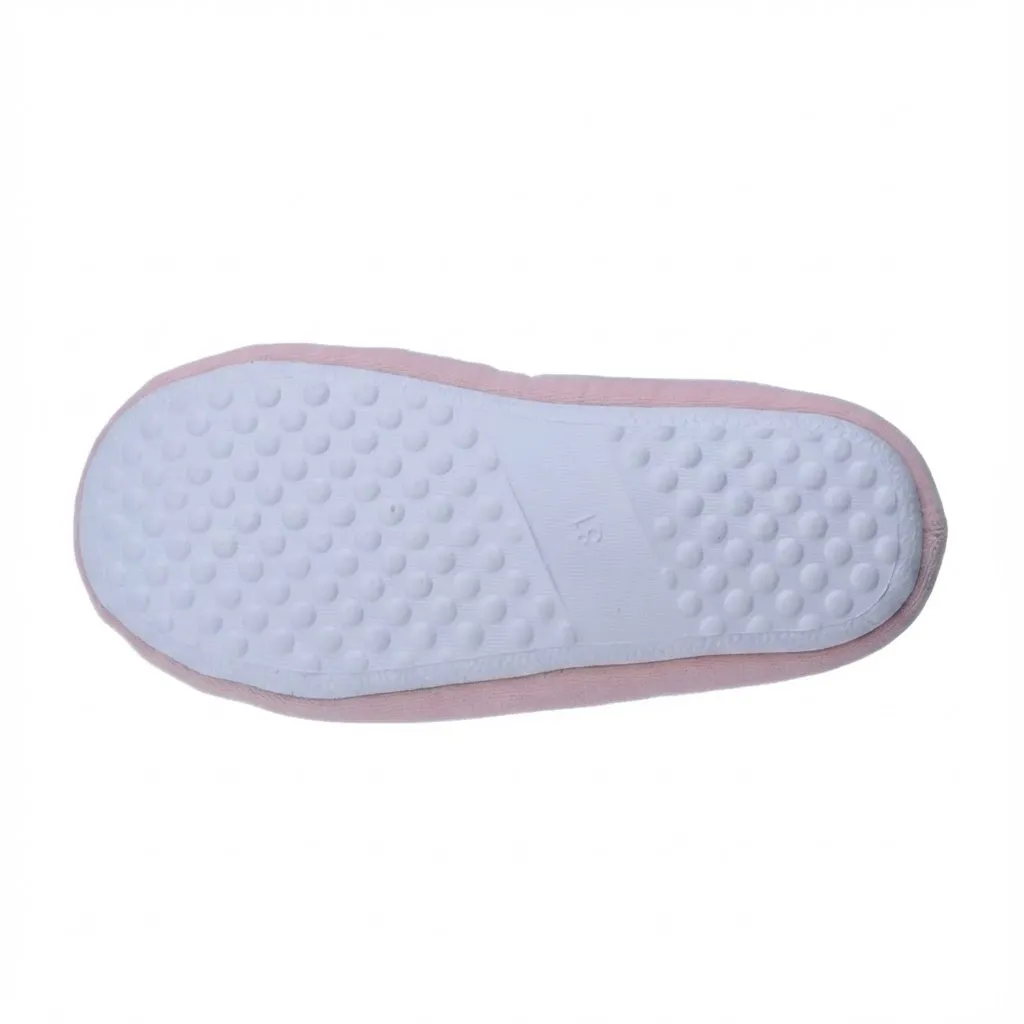 Cute Heart-Faced Girls Indoor Slippers – Non-Slip Sole Non-slip sole of cute heart-faced girls indoor slippers for indoor safety
