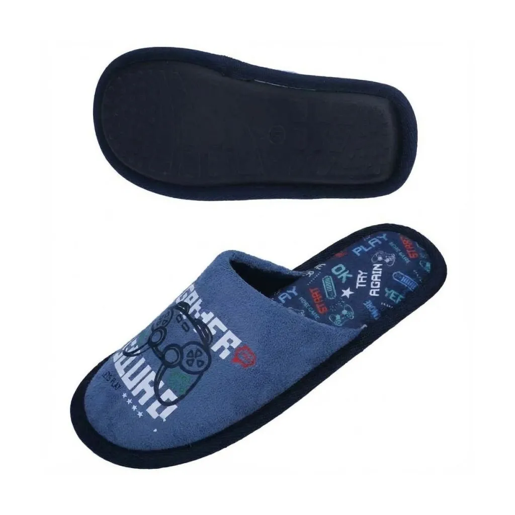 Sole Texture – Boys Winter Indoor Slippers Textured outsole of gamer squad boys winter indoor slippers