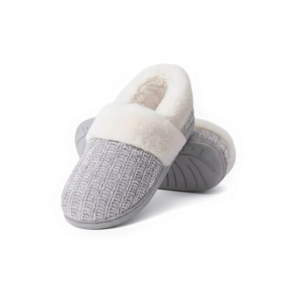 Light Grey Chenille Slippers Top – UT-WS1007 top view of light grey chenille knit slippers for women chenille knit slippers