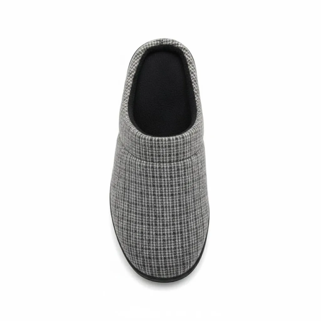 Grey Heel Opening Detail – UT-MS1008 heel opening grey slippers Jersey Knit Scuff Slippers